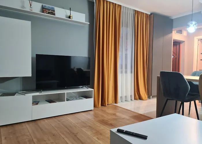 Peaceful&Central Apartment With Garden